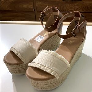 Brash Tessa Wedge Heels in Brown